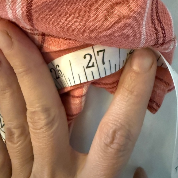 LOFT Pink Plaid Button Down Shirt - Picture 4 of 7